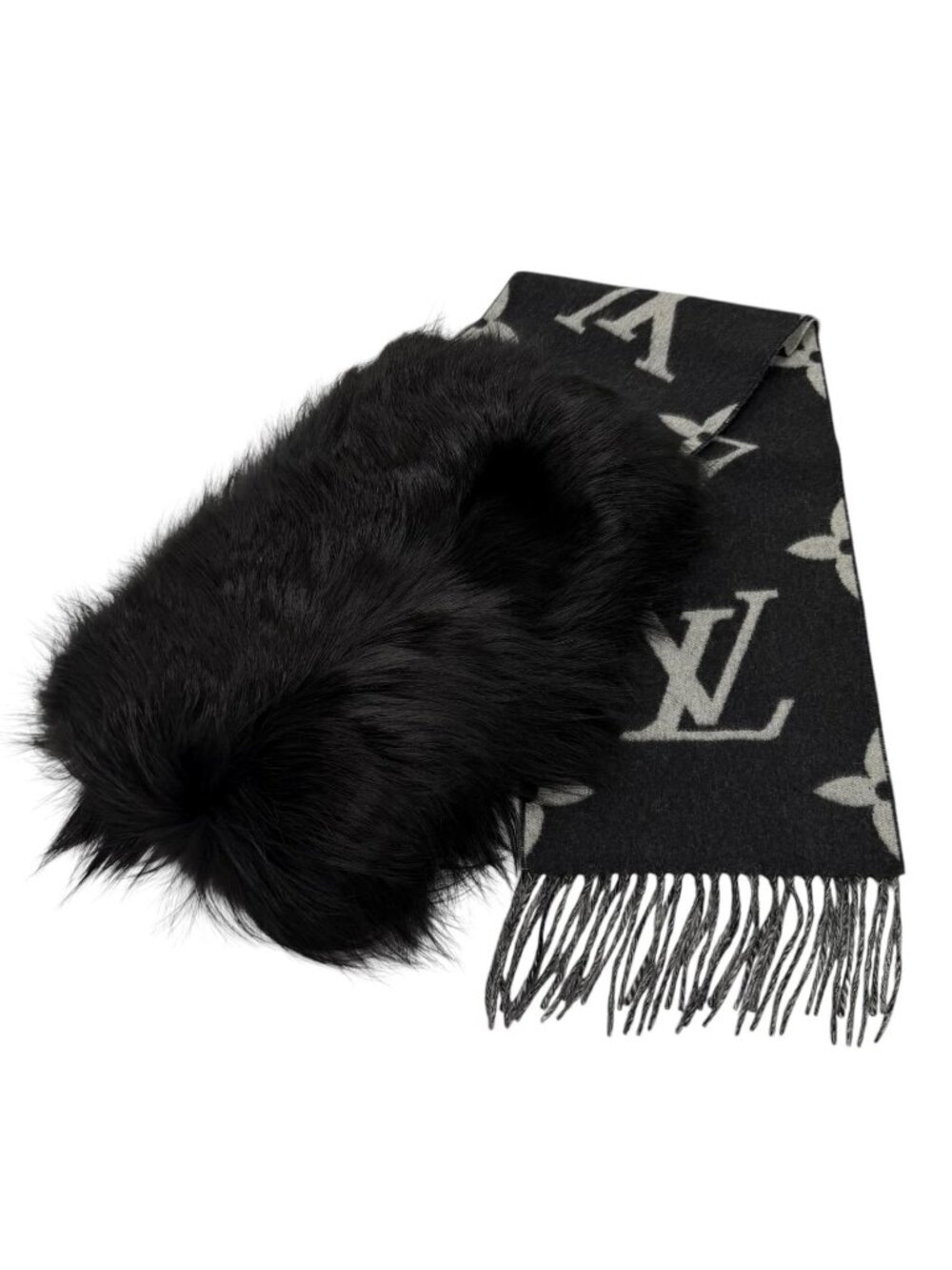 Louis Vuitton Echarpe Reykjavik Fur Cashmere 100% Fox Fur Scarf